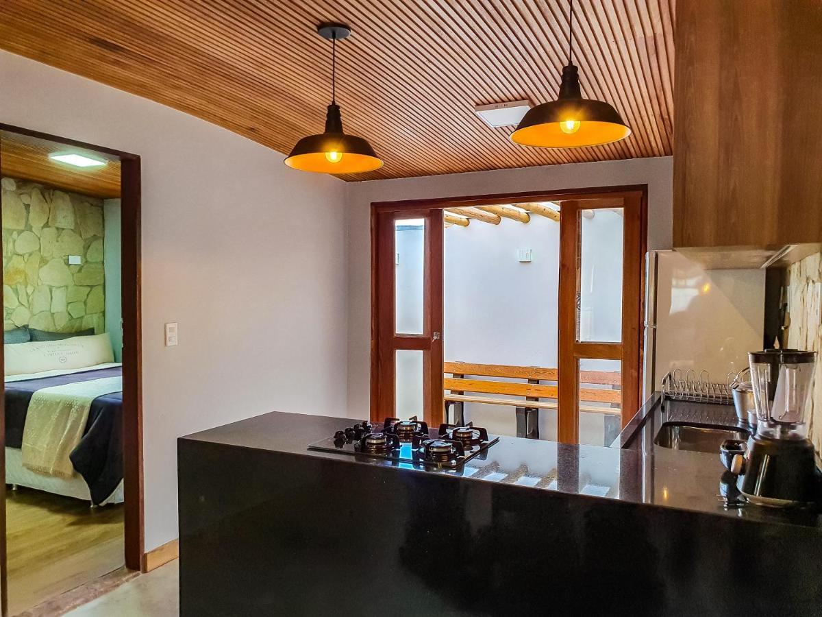 Casita Amarela Na Rua Mais Charmosa De Mucuge - Ba Villa Luaran gambar